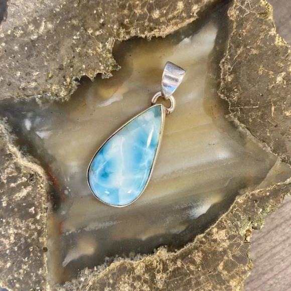 Genuine Larimar Gemstone, 925 Sterling Silver Pendant - Picture 13 of 15